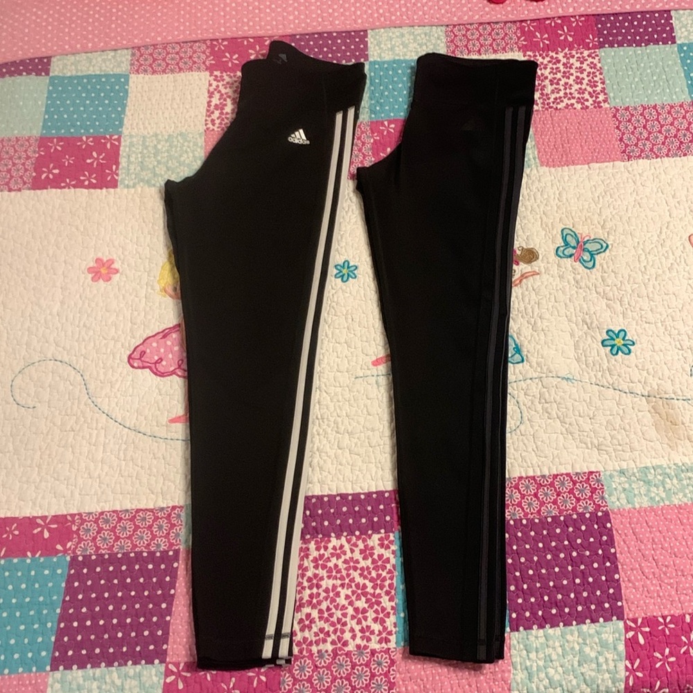 Size L Women’s ADIDAS ‘CLIMALITE workout pants leggings great condition